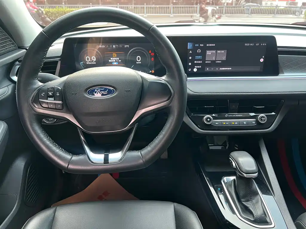 Ford Escort — миниатюра 10