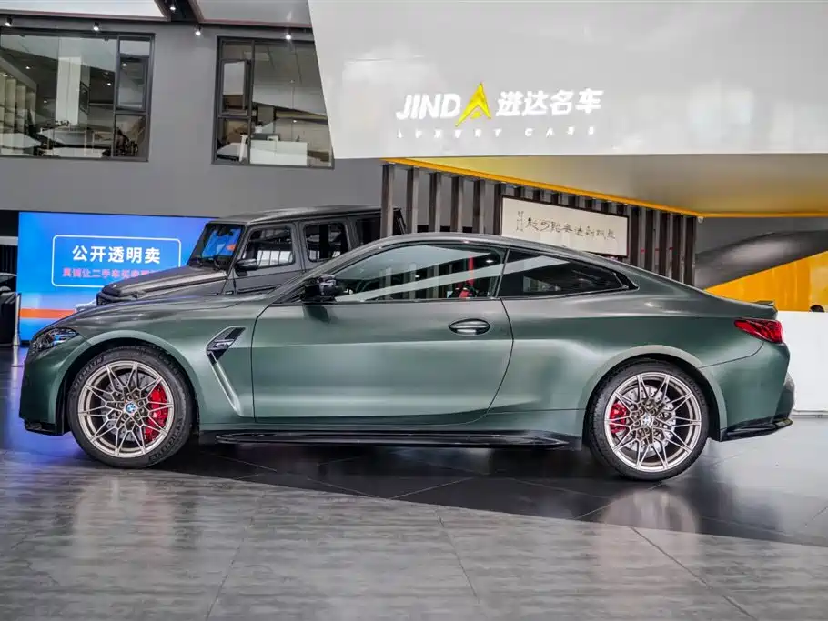 BMW M4 2025 M4