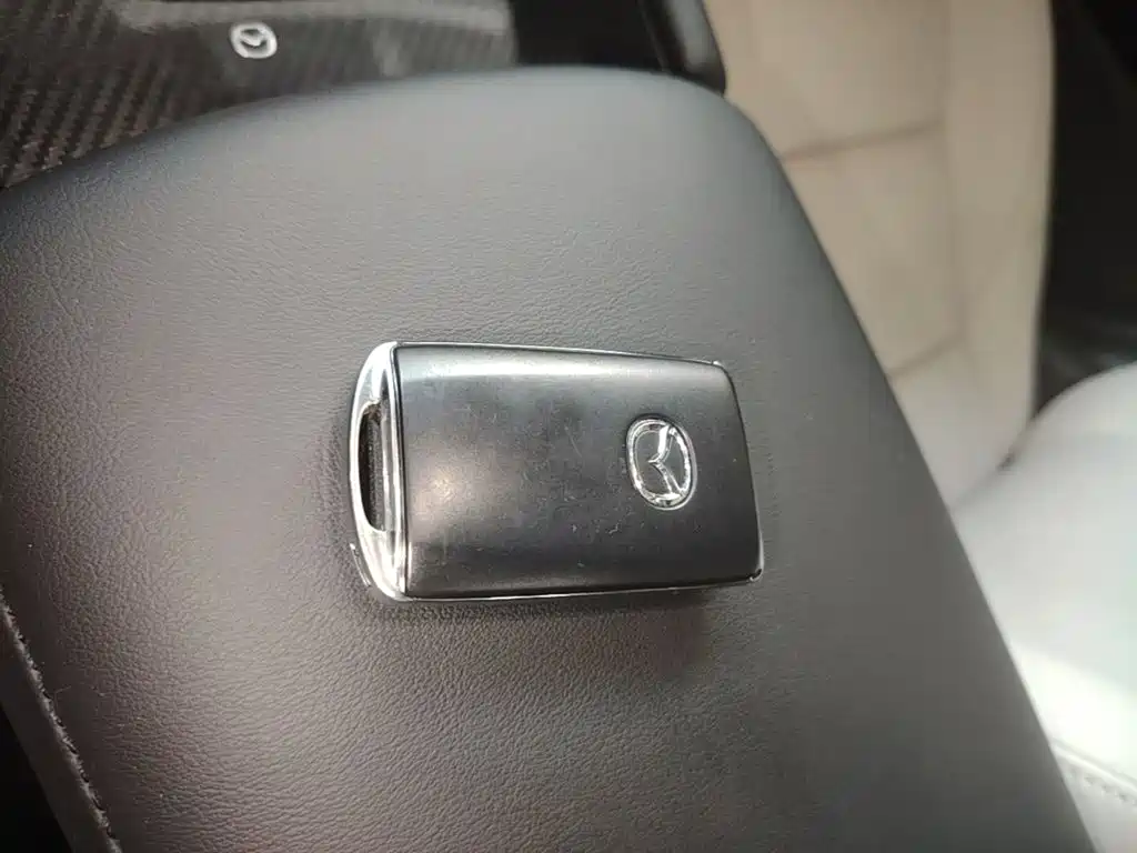 Mazda 3 Axela — миниатюра 9