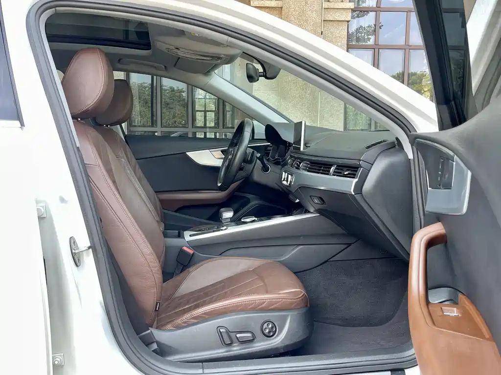 Audi A4L — миниатюра 12