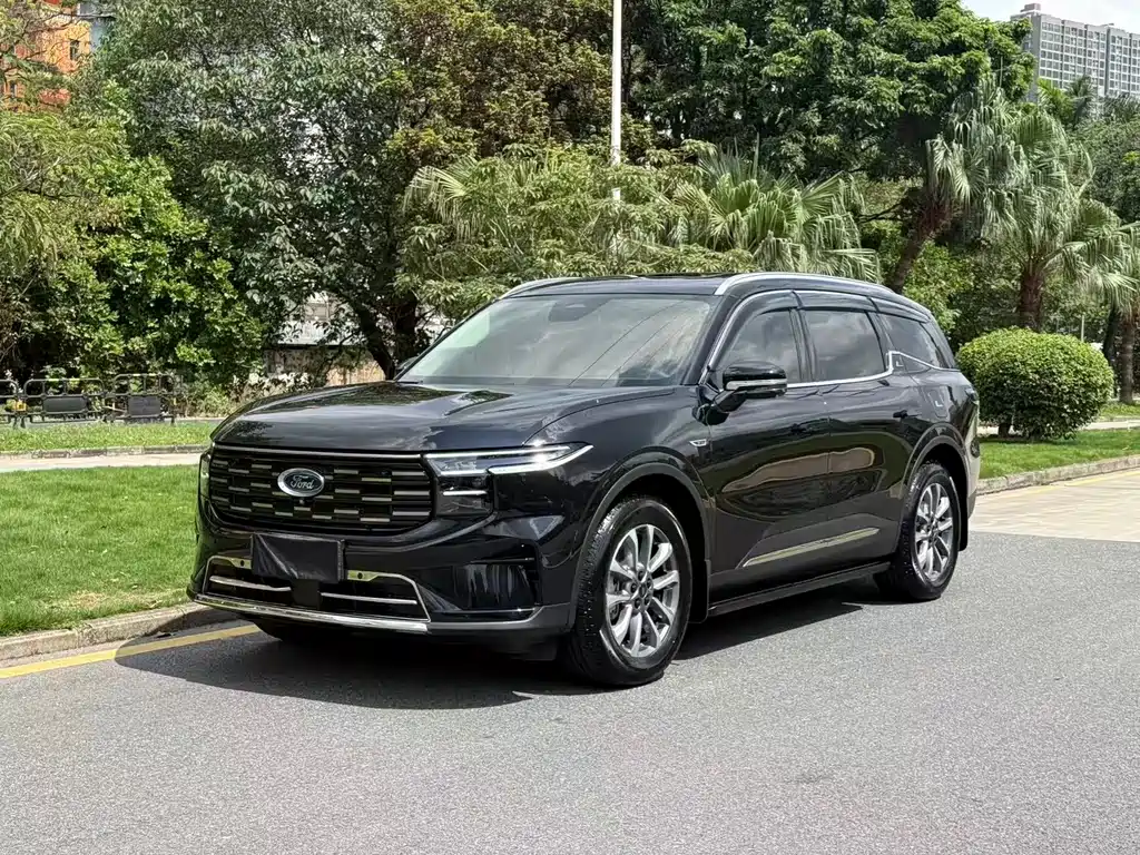 Ford Edge 2025