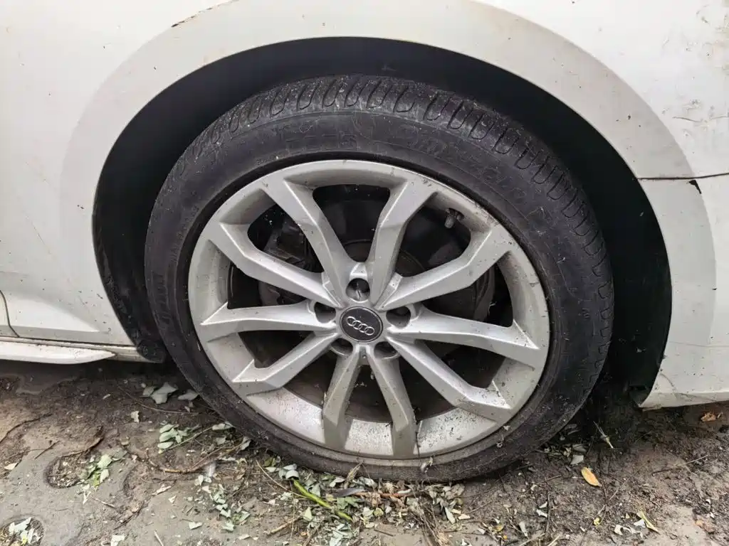 Audi A4L — миниатюра 8
