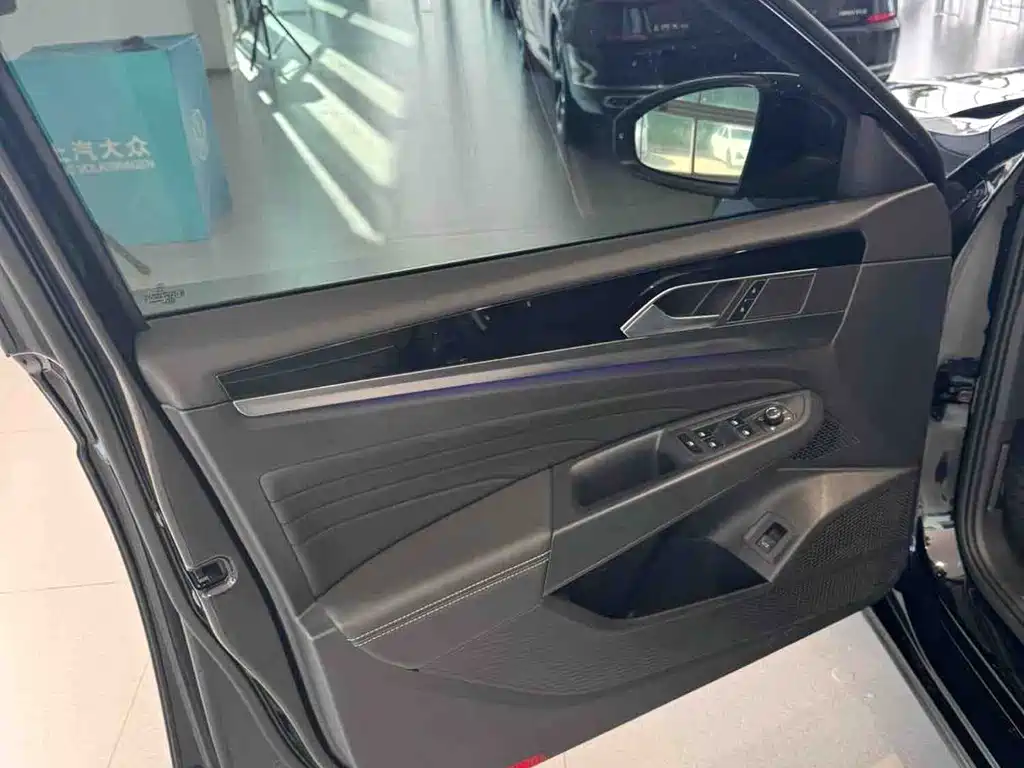 Volkswagen Passat — миниатюра 7