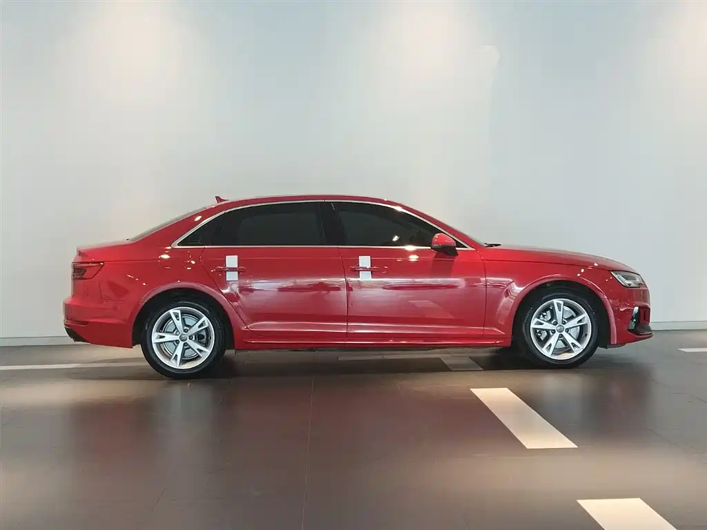 Audi A4L — миниатюра 3