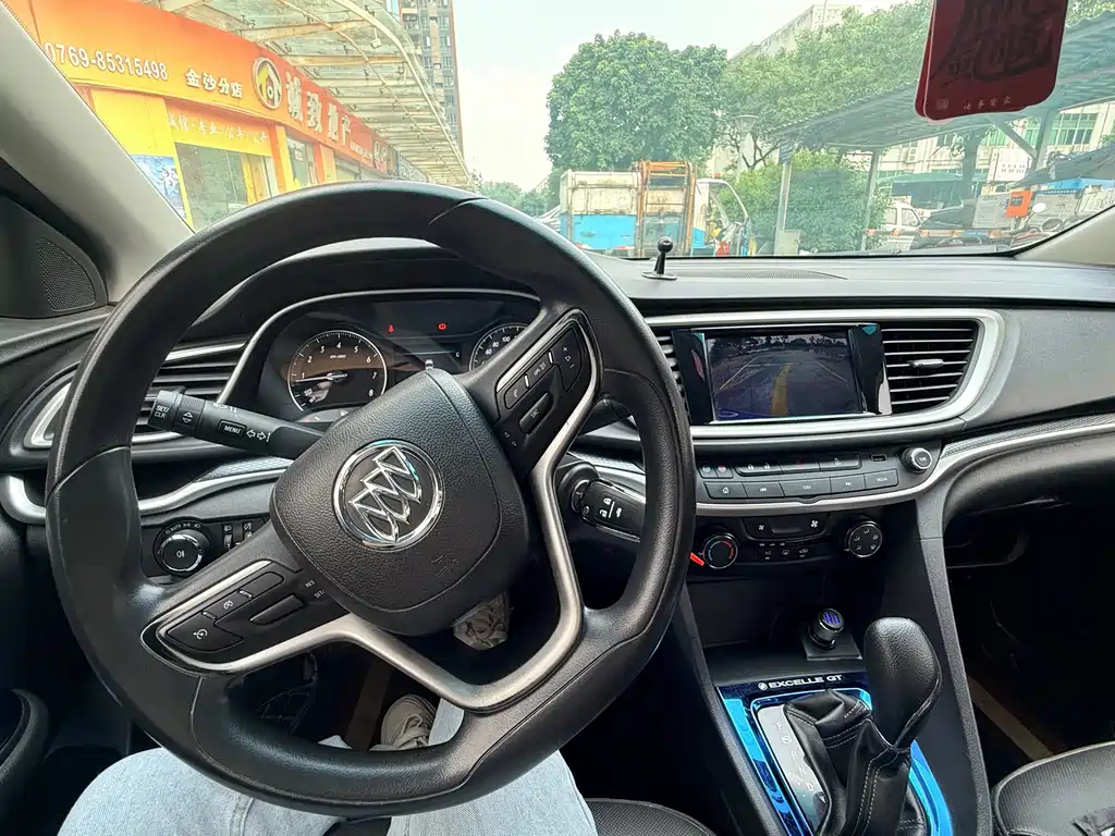 Buick Excelle — миниатюра 11