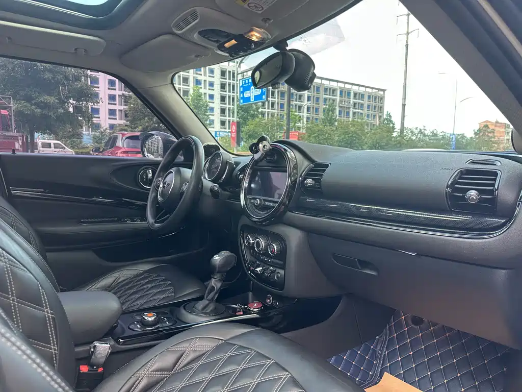 MINI Mini Clubman — миниатюра 15