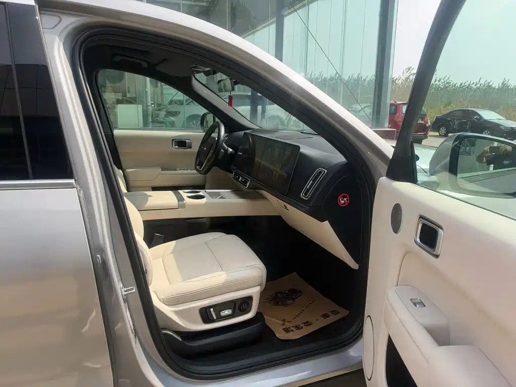 Li Auto Li L9 — миниатюра 7