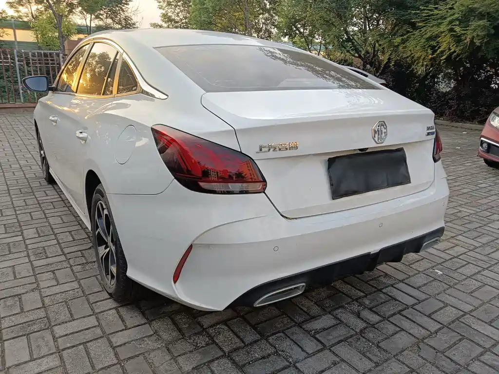 MG MG5 — миниатюра 6