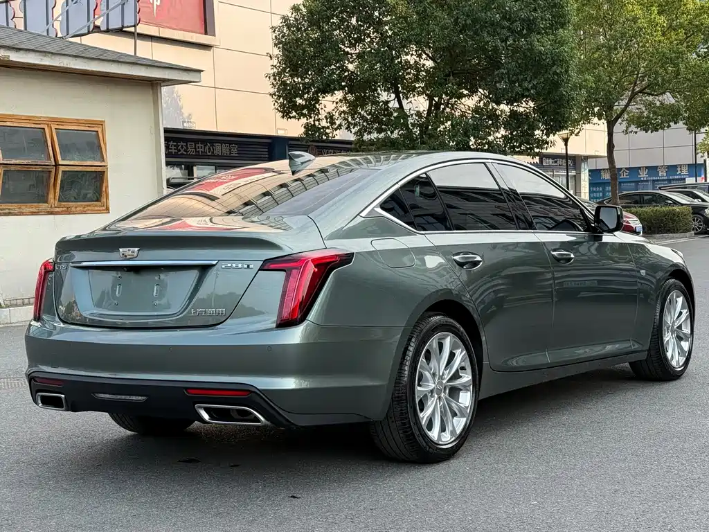 Cadillac CT5 — миниатюра 4