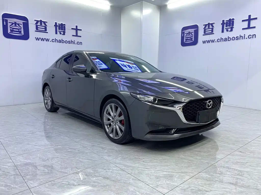Mazda Mazda3 3 2021 2.0L AT