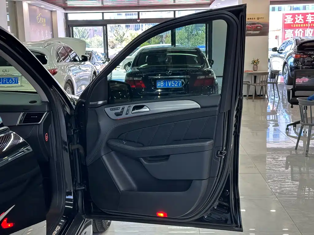 Mercedes-Benz M-Class AMG — миниатюра 14