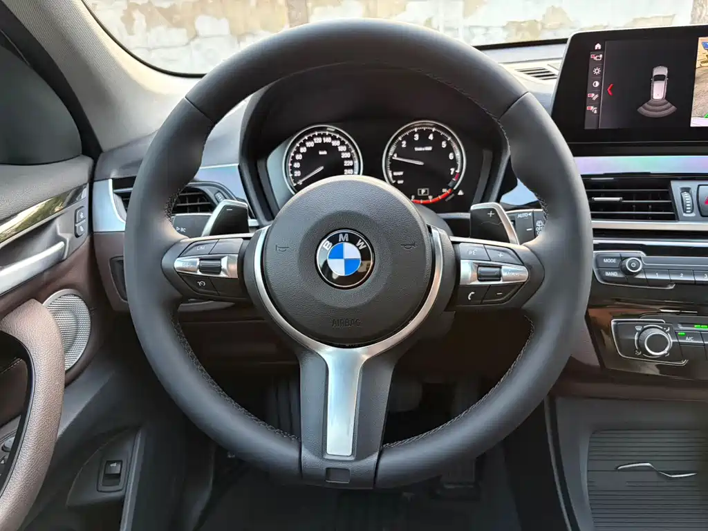 BMW X1 — миниатюра 14