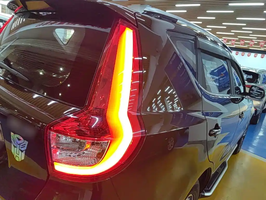 Geely Vision X6 — миниатюра 8