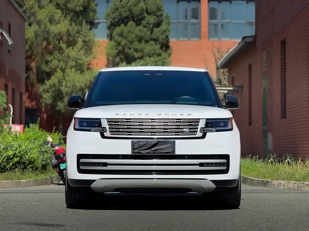 Land Rover Range Rover — миниатюра 2