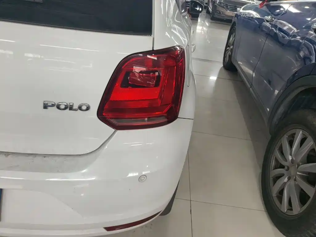 Volkswagen Polo — миниатюра 8