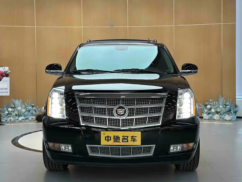 Купить Cadillac Escalade