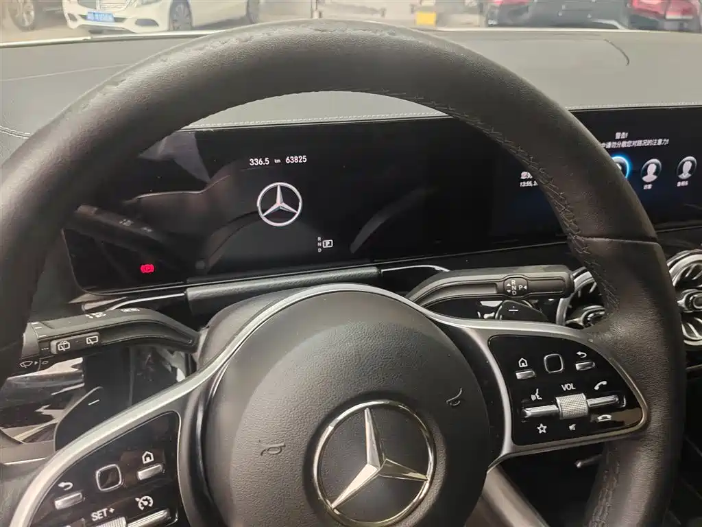 Mercedes-Benz GLA — миниатюра 17