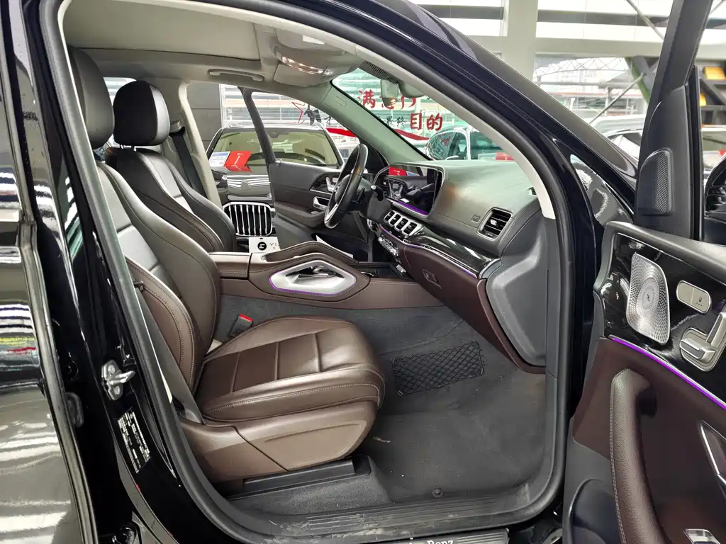 Mercedes-Benz GLE (Import) — миниатюра 15
