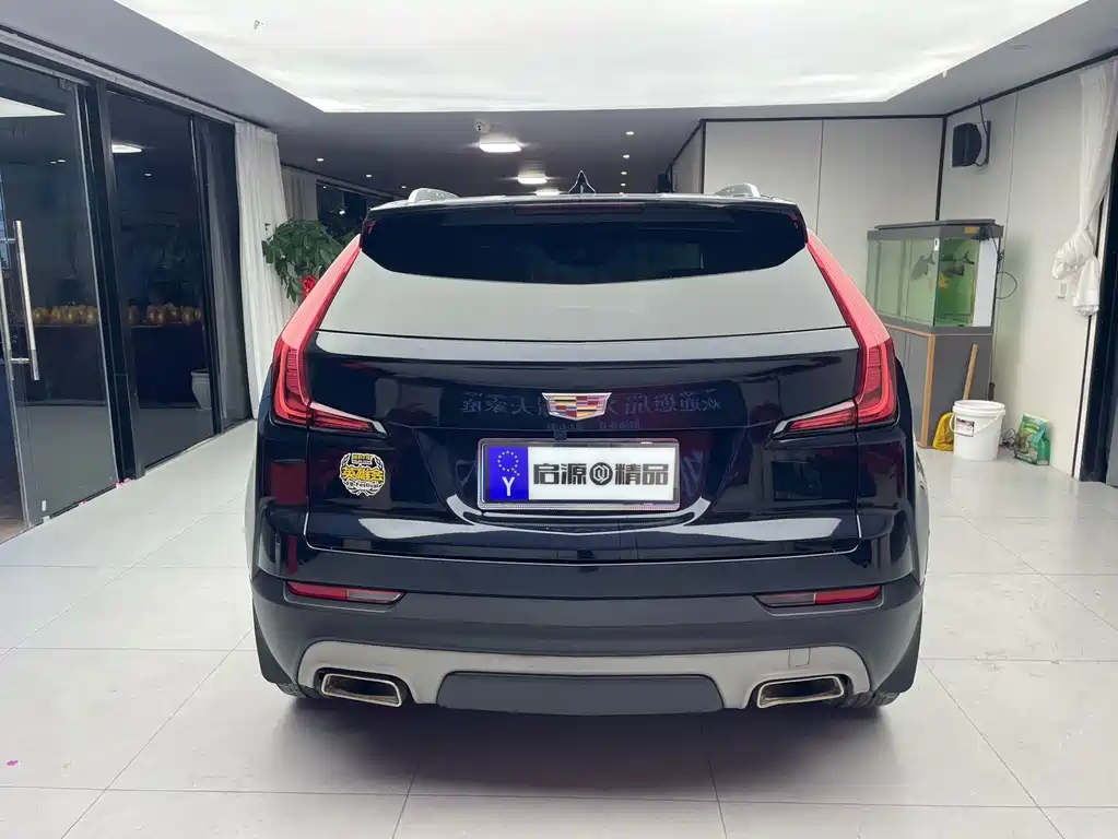 Cadillac XT4 — миниатюра 5