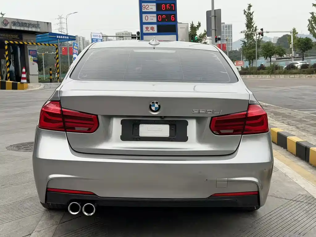 BMW 3 Series — миниатюра 10