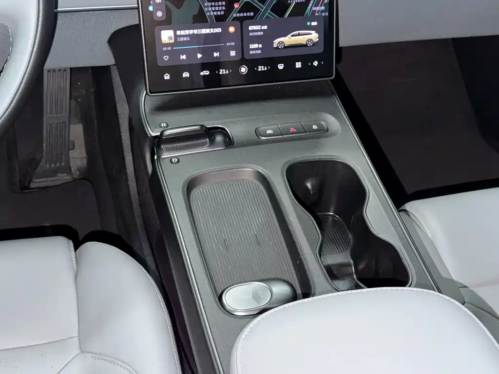 NIO ET5T — миниатюра 14