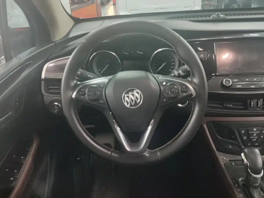 Buick Envision Plus — миниатюра 15