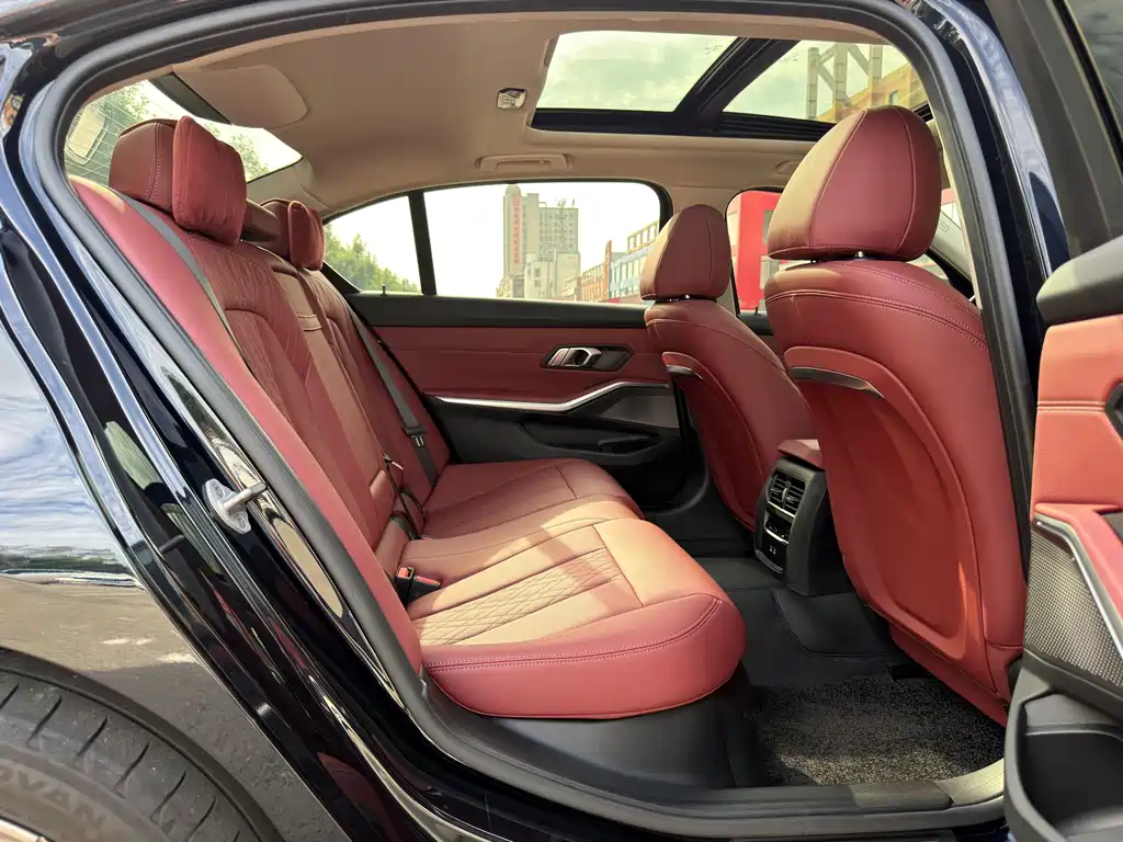 BMW i3 — миниатюра 13