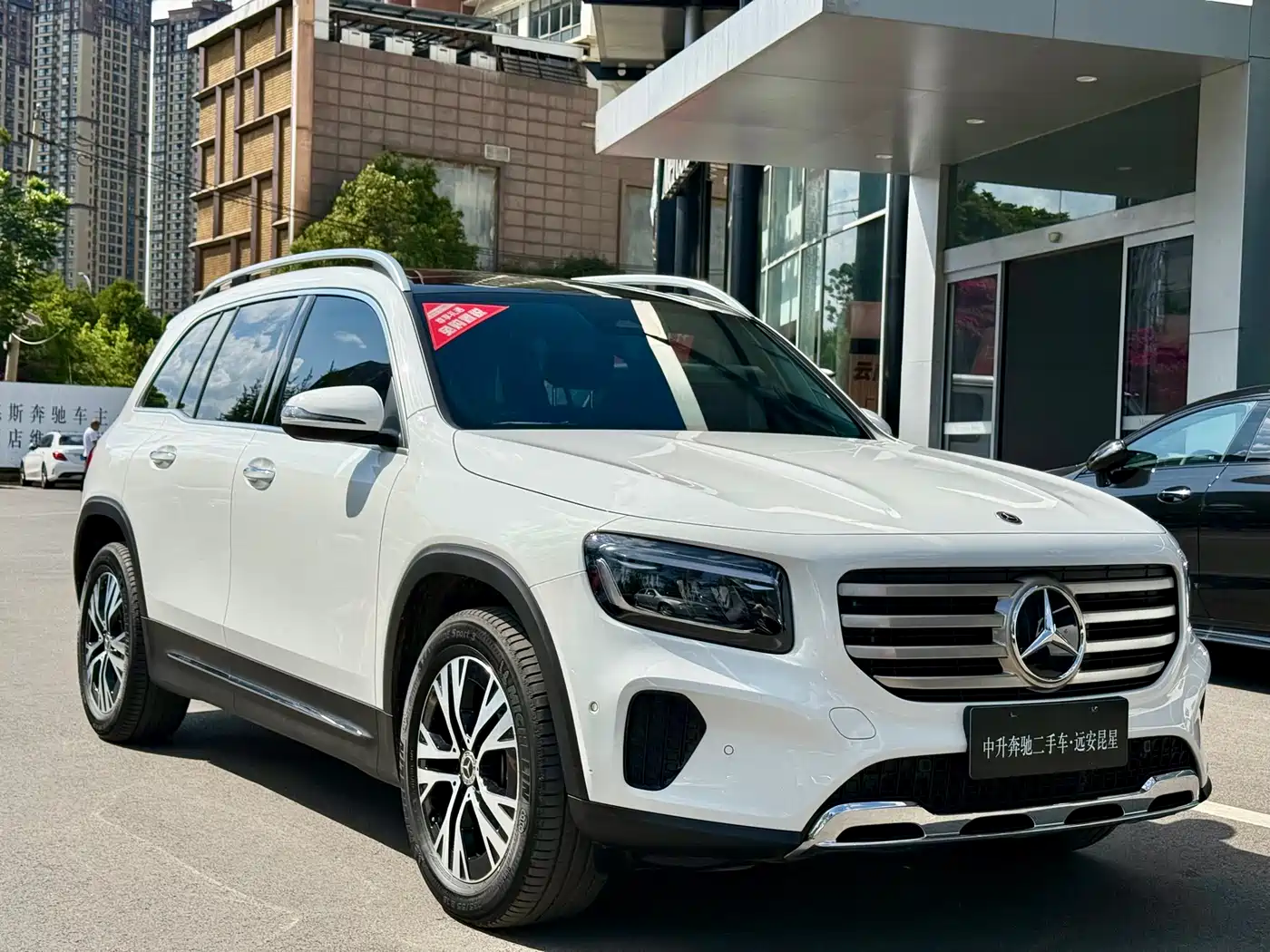 Mercedes-Benz GLB
