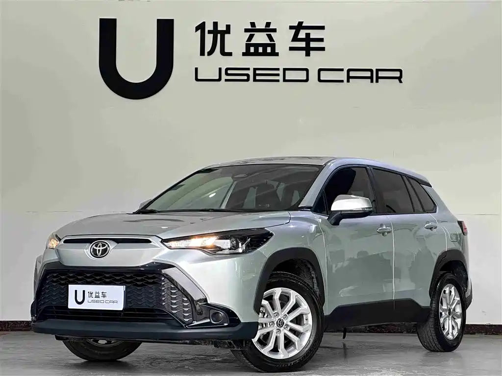 Toyota Frontlander 2024