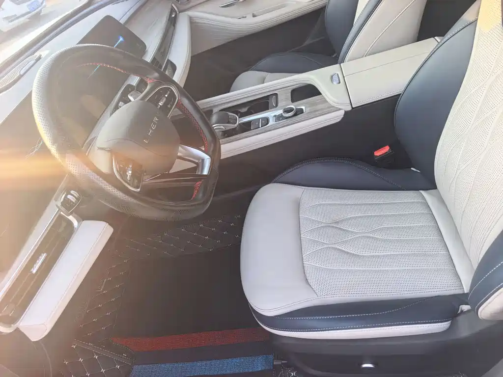 Chery Arrizo 8 — миниатюра 4