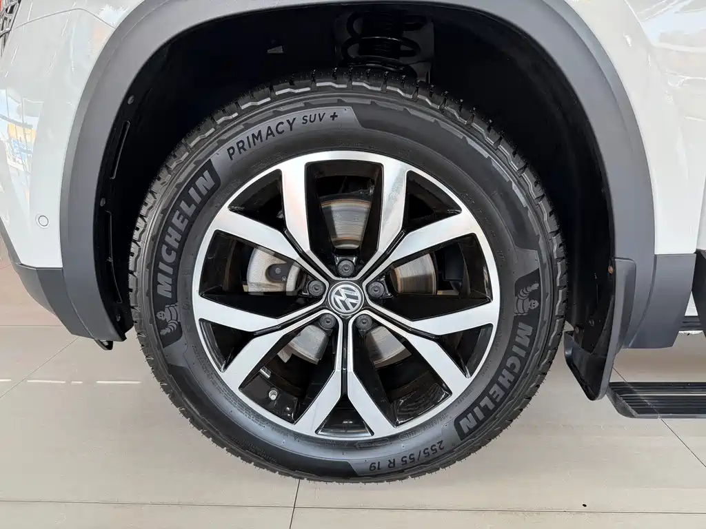 Volkswagen Teramont — миниатюра 23