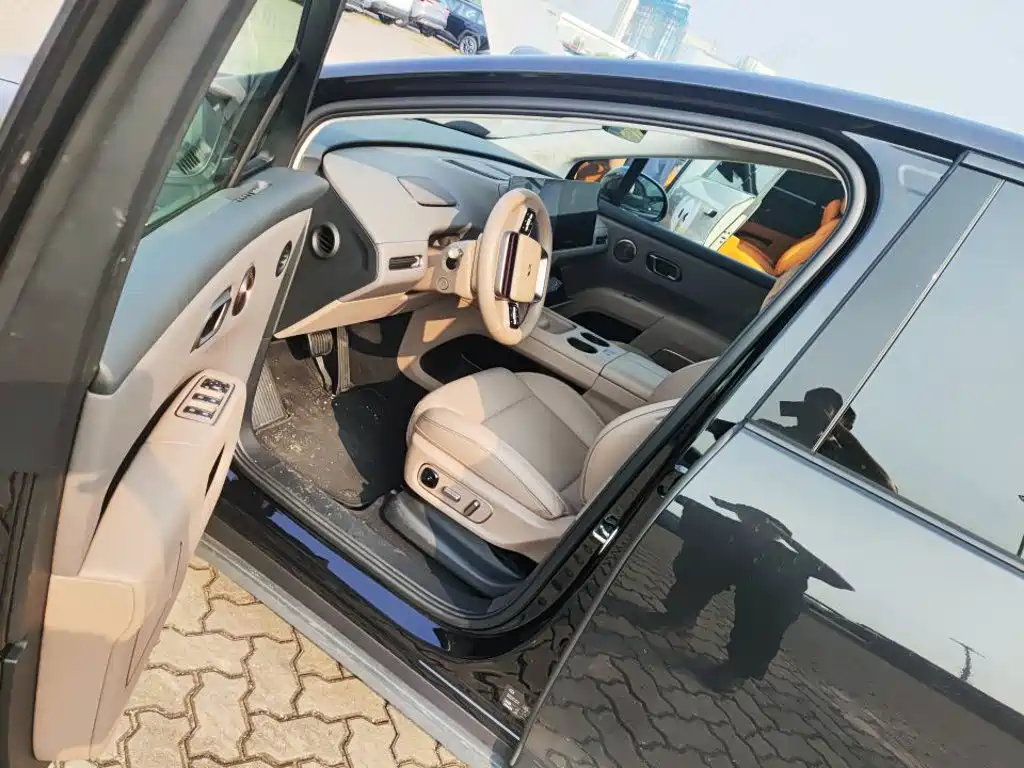 Li Auto Li i8 — миниатюра 3