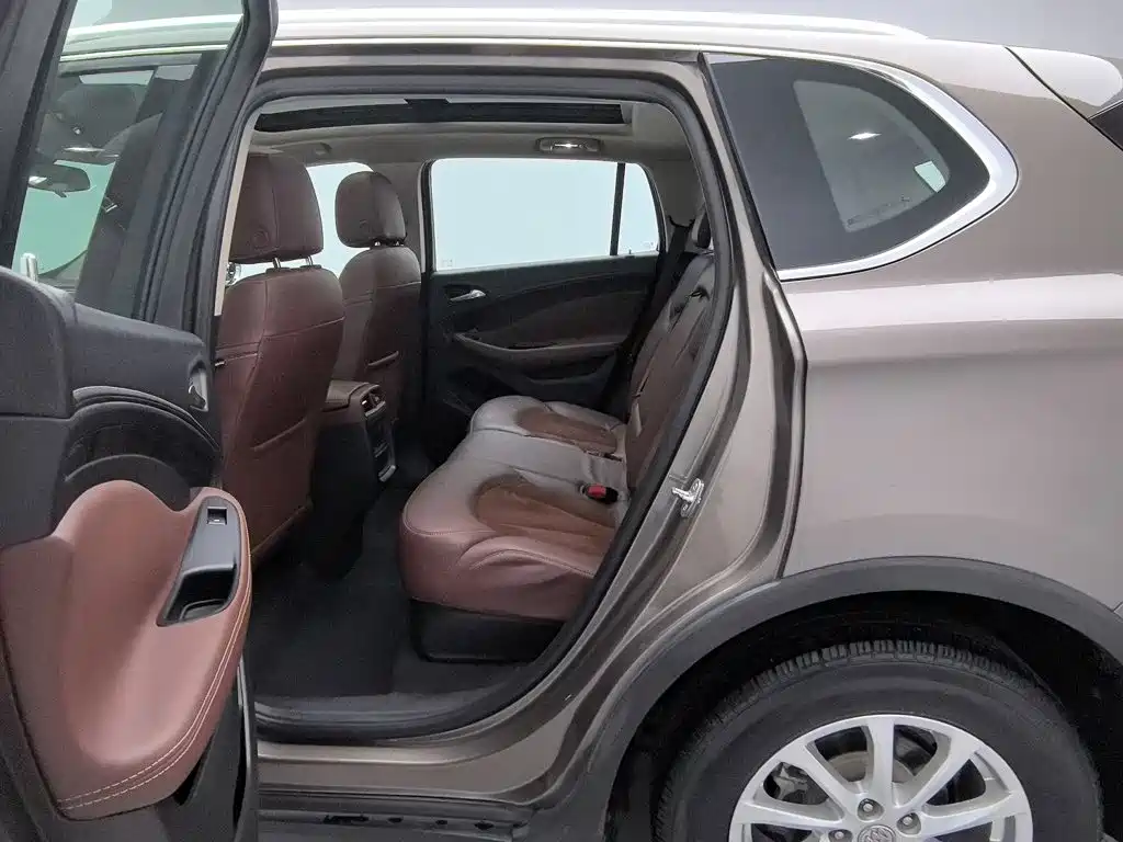 Buick Envision Plus — миниатюра 15
