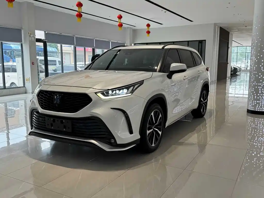 Toyota Crown Kluger