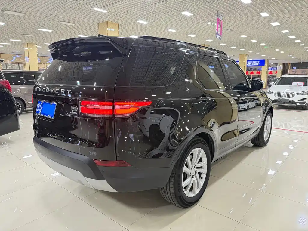 Land Rover Discovery — миниатюра 3