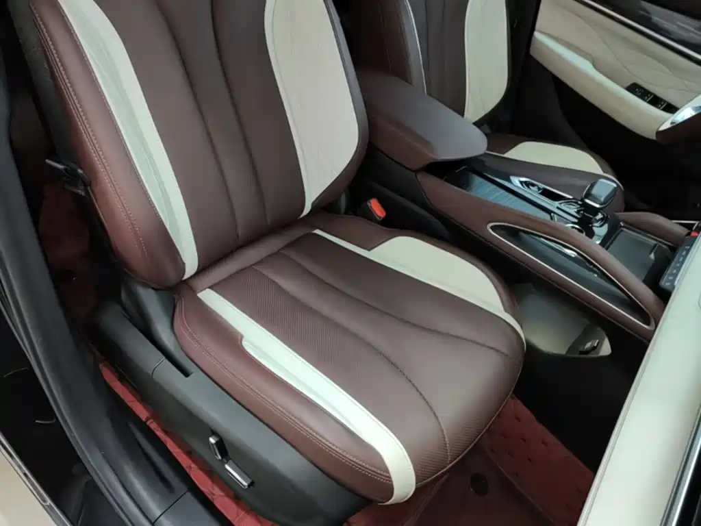 Geely Xingyue L — миниатюра 25