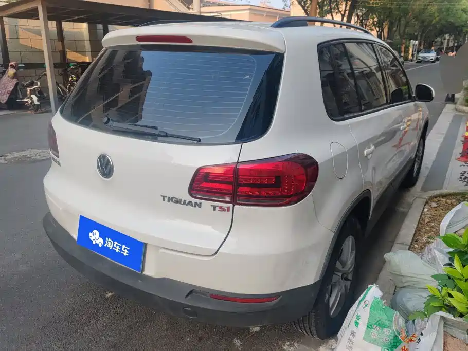 Volkswagen Tiguan — миниатюра 3