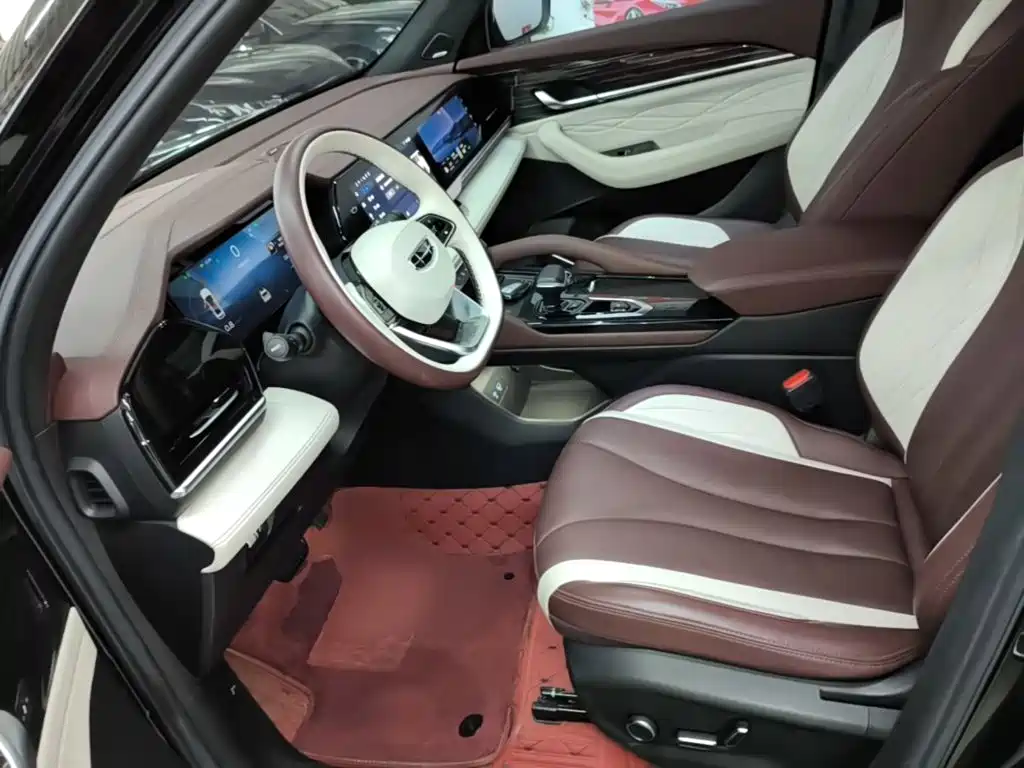 Geely Xingyue L — миниатюра 15