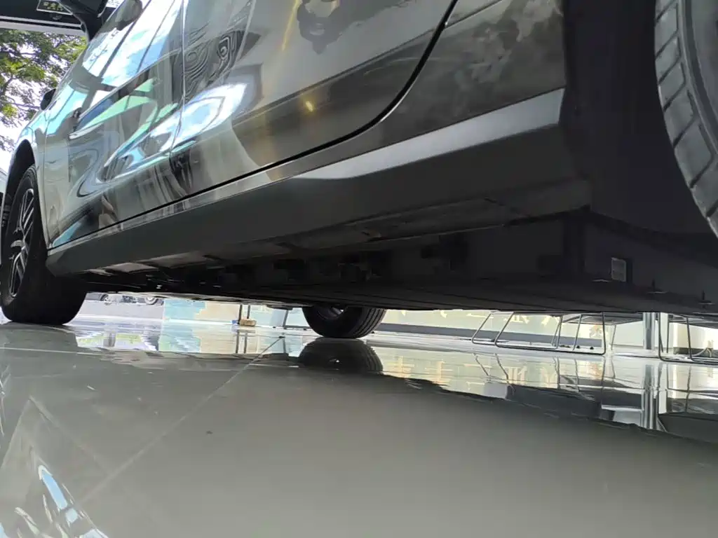 BYD Seal 05 DM-i — миниатюра 22