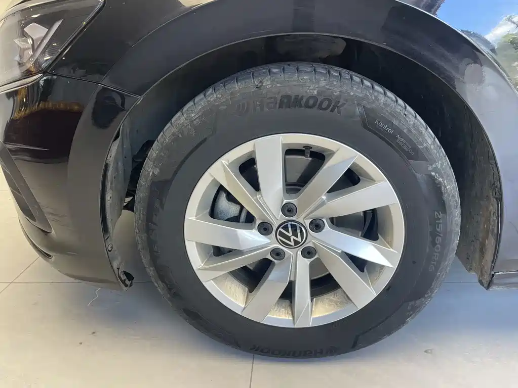 Volkswagen Passat — миниатюра 27