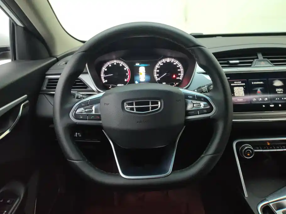 Geely Binrui — миниатюра 15