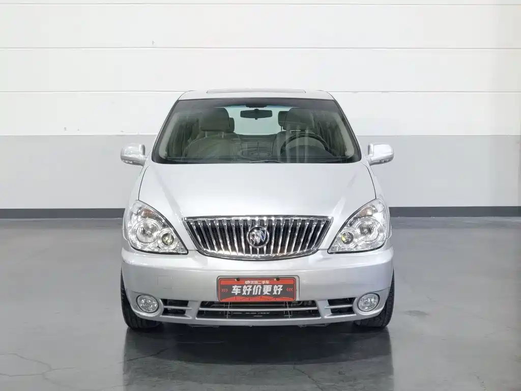Buick GL8 — миниатюра 3