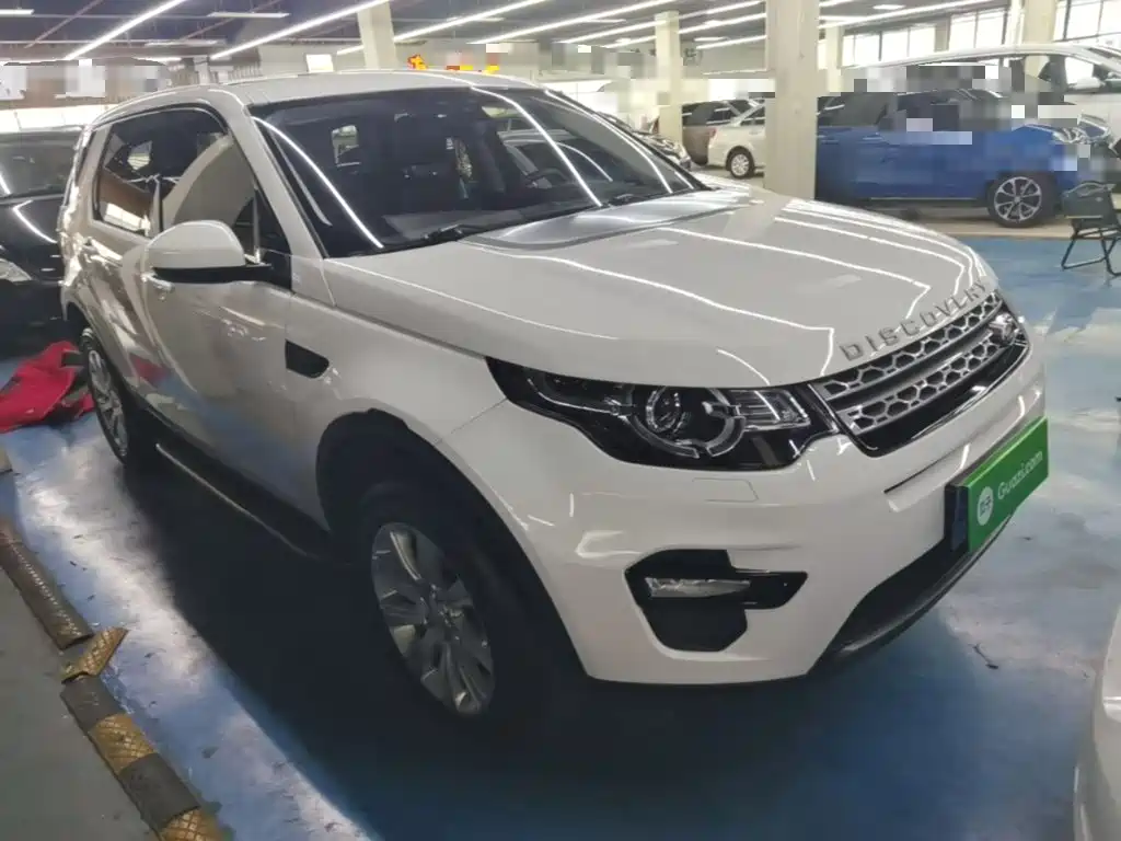 Land Rover Discovery Sport — миниатюра 4