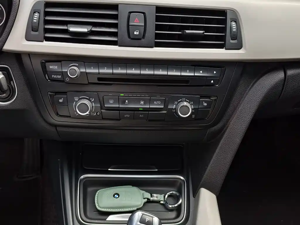 BMW 3 Series — миниатюра 16
