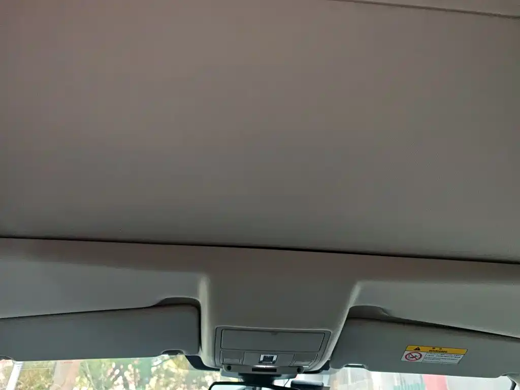 Land Rover Discovery Sport — миниатюра 19