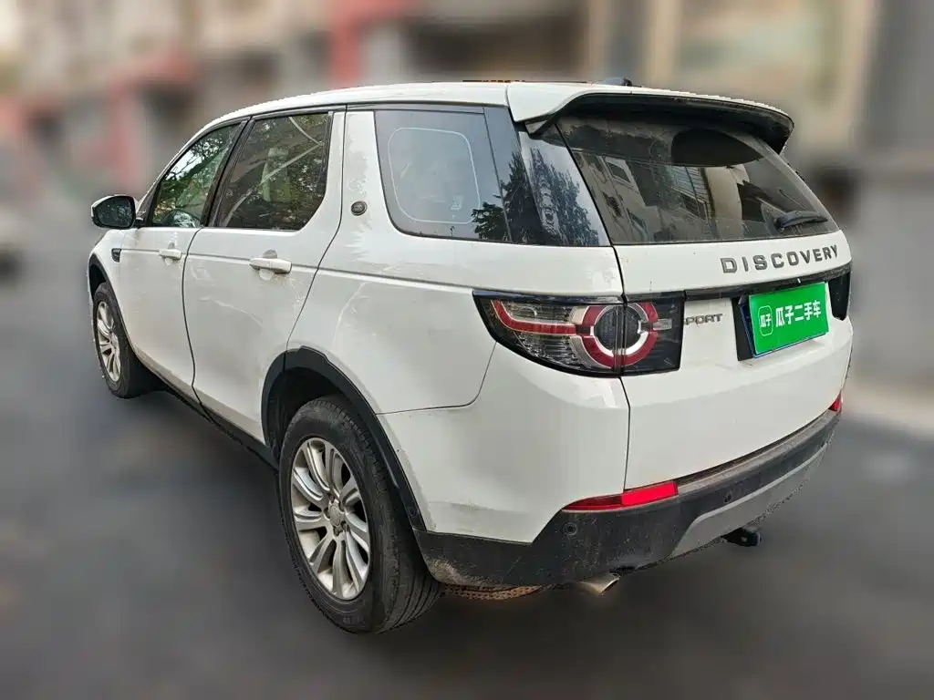 Land Rover Discovery Sport — миниатюра 4