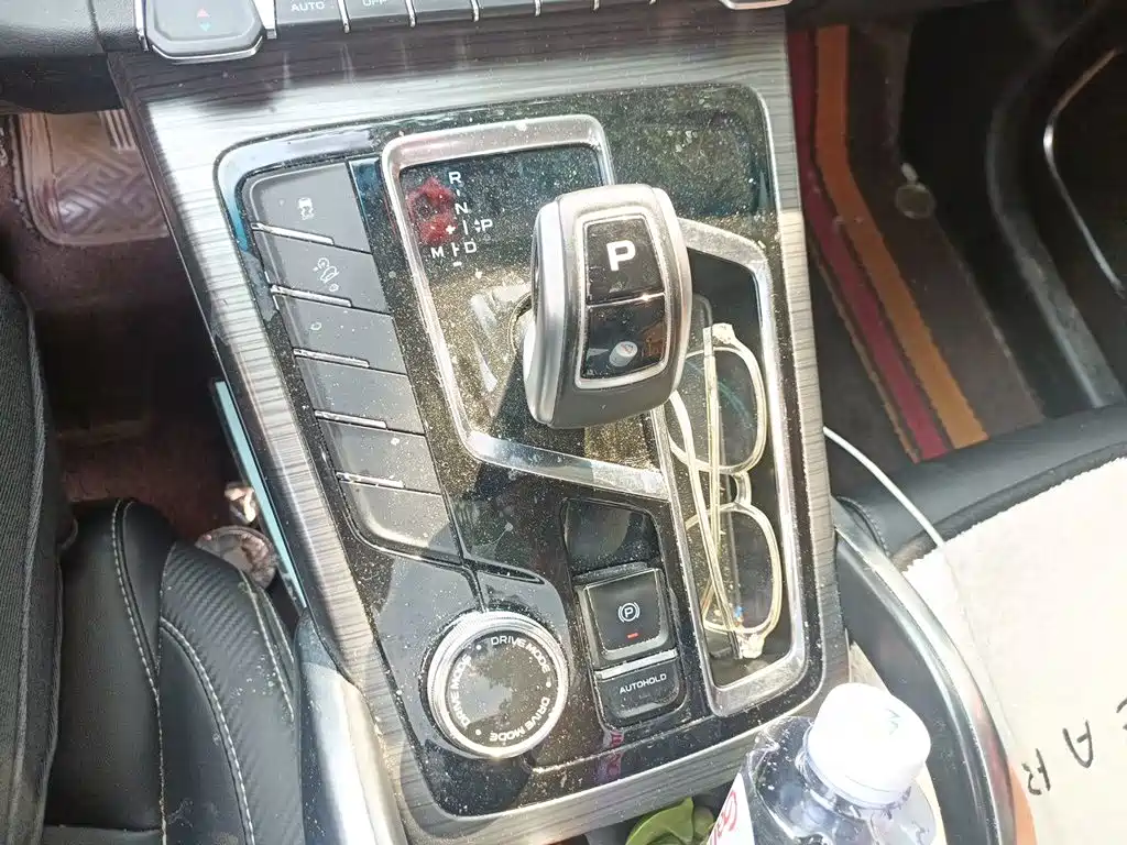 Geely Boyue — миниатюра 10