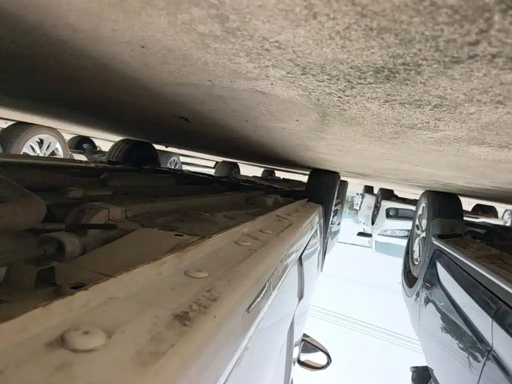 Baojun 310W — миниатюра 22
