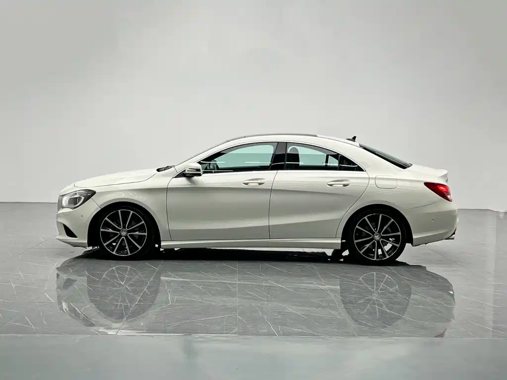 Mercedes-Benz CLA (Import) — миниатюра 3
