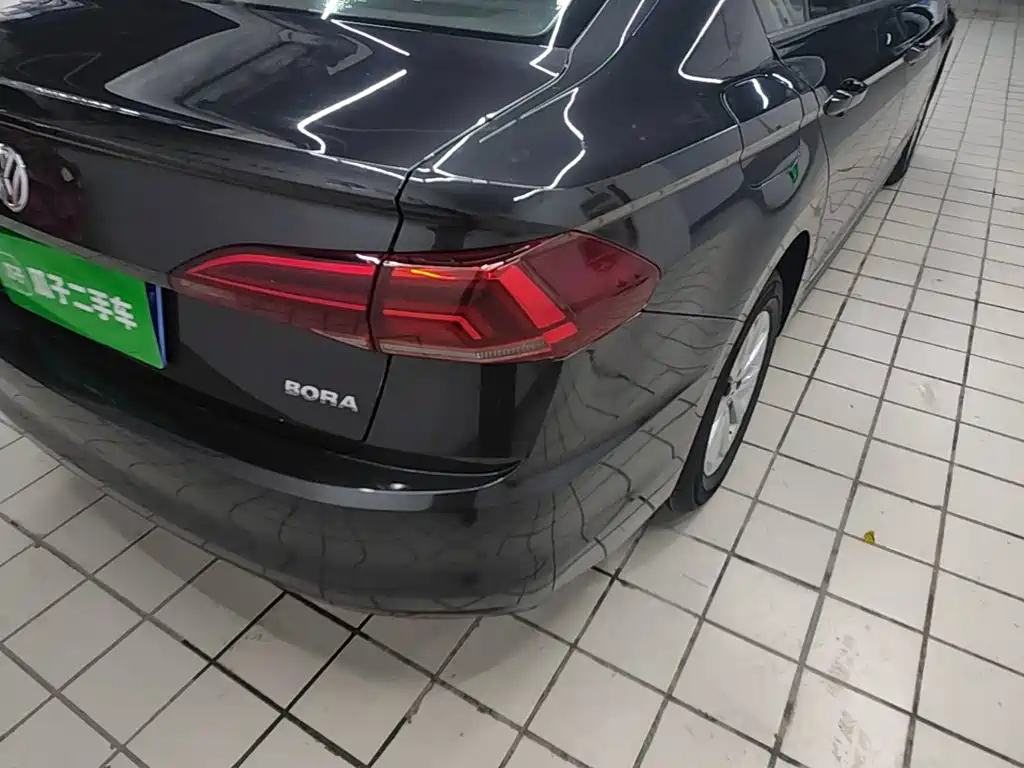 Volkswagen Bora — миниатюра 8